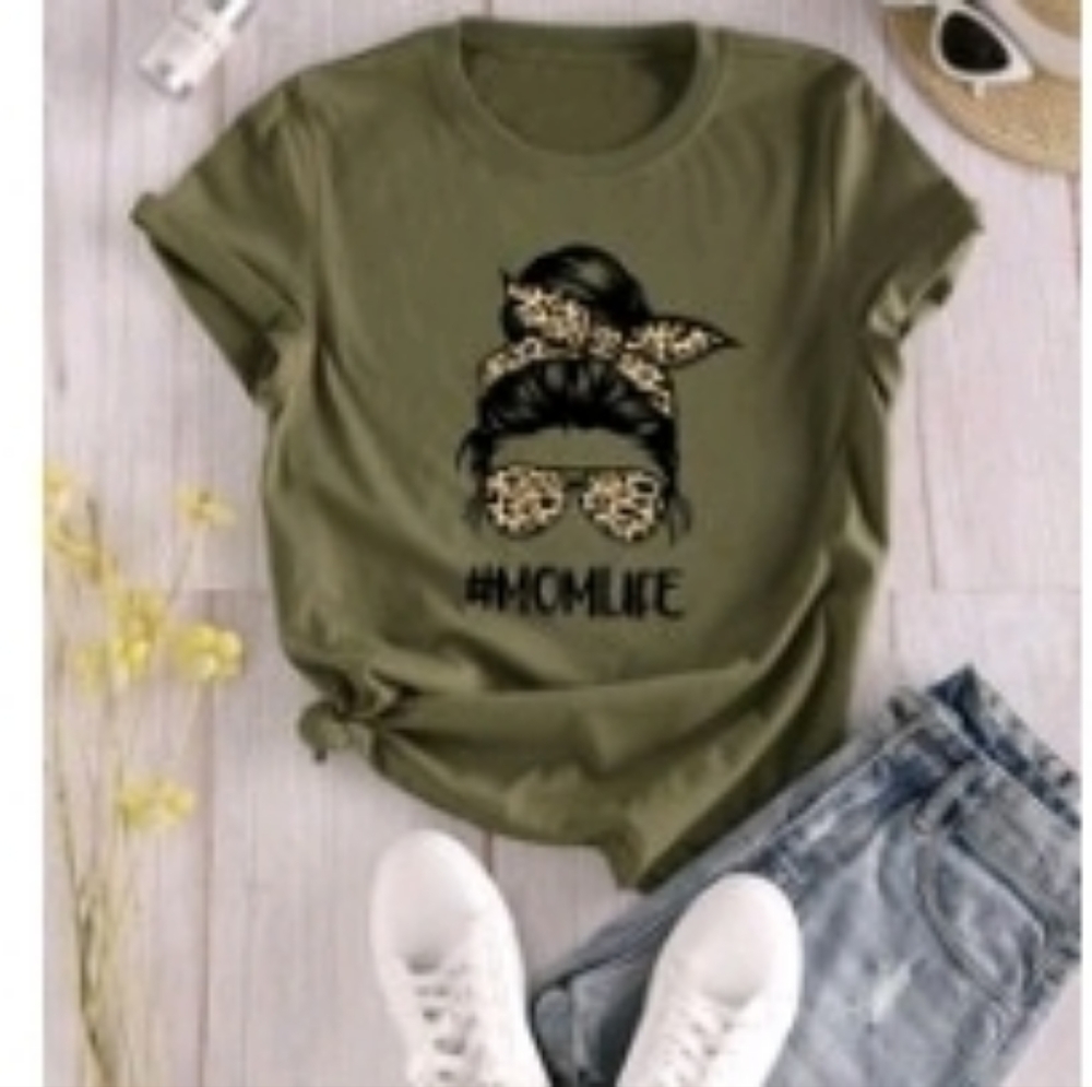 Mom life tee